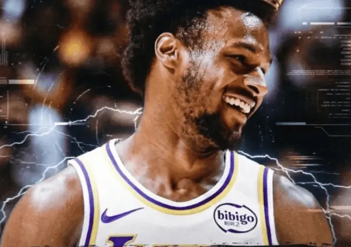 开云体育登录-湖记：布朗尼打了足够多有意义比赛，看起来像称职的NBA球员